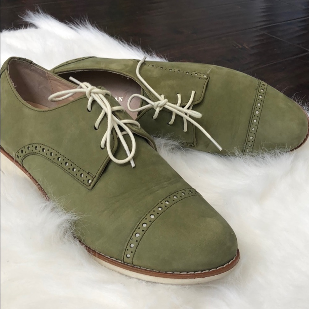 Cole Haan Oxford lace up flats